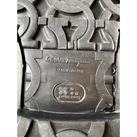 FERRAGAMO Men's Black Leather Chelsea Ankle Gancini Boots Dress Casual $695 - Picture 8 of 10